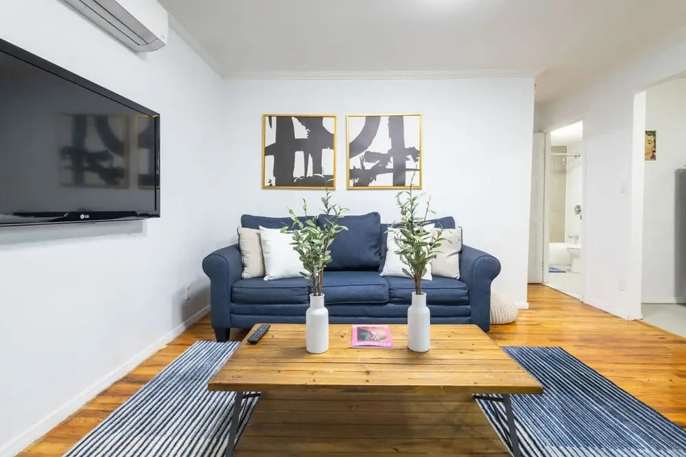 26-1c Gramercy Large 1BR WD