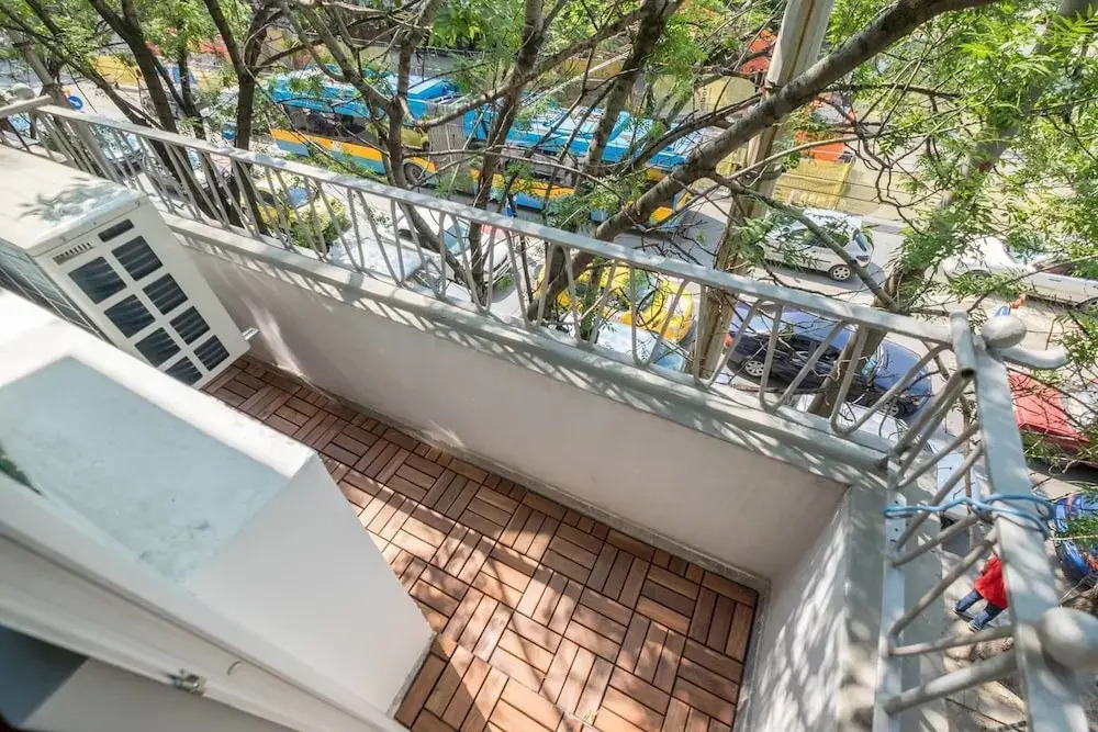 FM Deluxe 1-BDR Apartment - Style Meets Charm