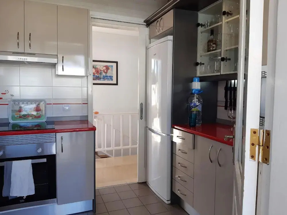House With 2 Bedrooms in San Bartolomé de Tirajana, With Wonderful Mountain View, Private Pool, Enclosed Garden