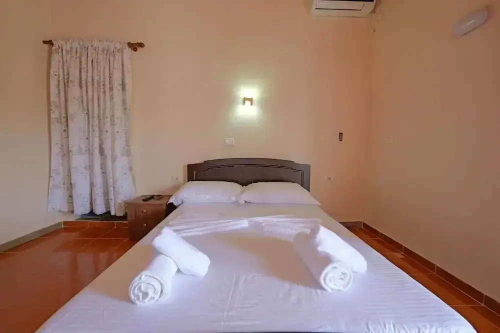 Vila Xhovani