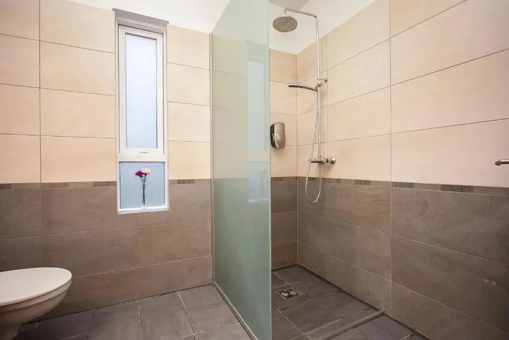 Cozy 3 bedroom house near the Blue lagoon