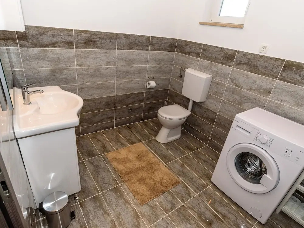 Cozy Holiday Home in Šorici With Pool