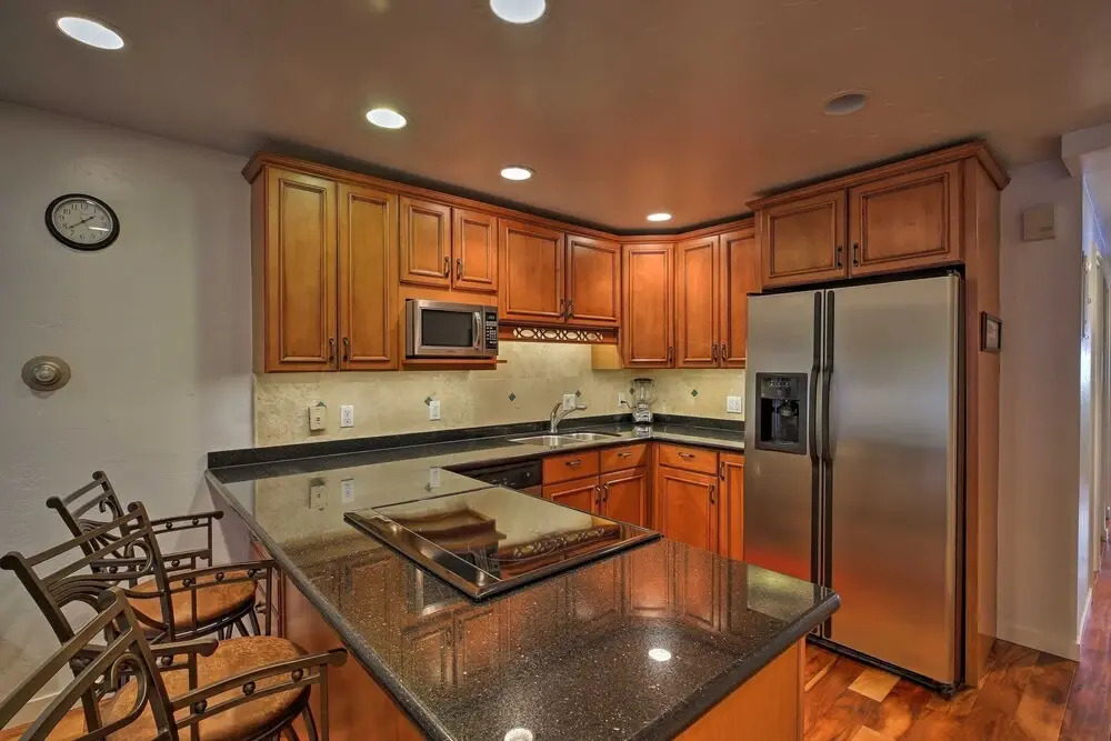 Charming Aspen Retreat - Bus To Ski Areas 2 Bedroom Condo by RedAwning
