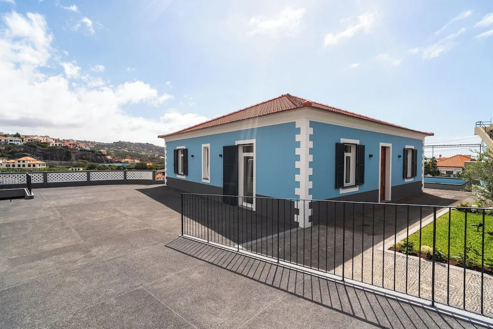 Luxury Retreat in Camara de Lobos