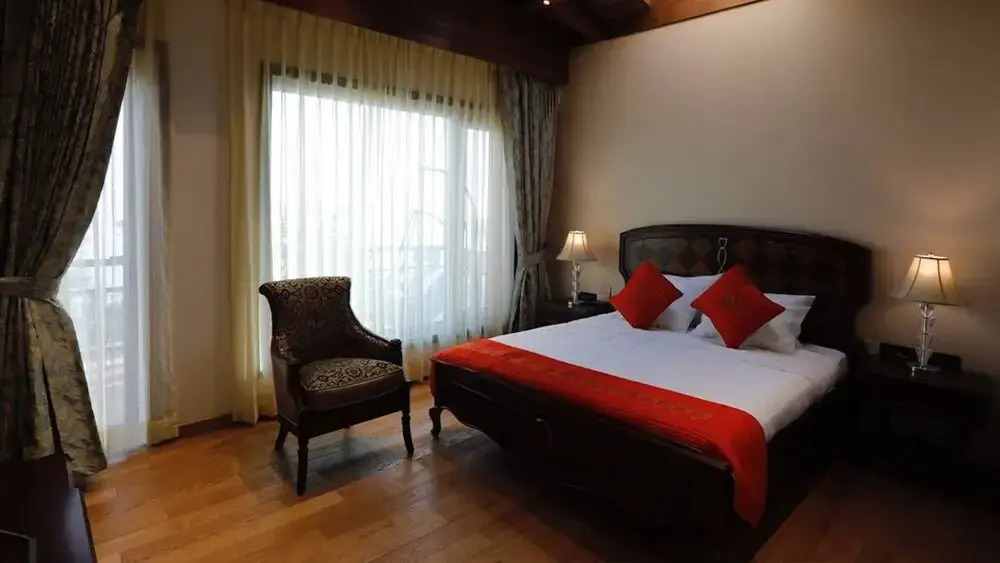 A Majestic Luxurious Rajasi Villa Overlooking The Ganges by Wanderlust