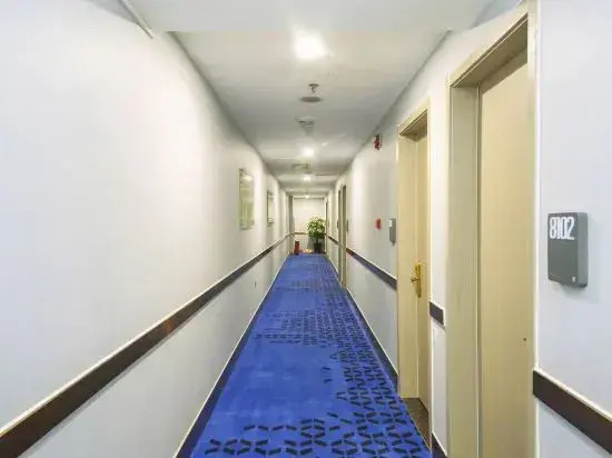 Jingman Zhilv Hotel (Hebei Provincial Third Hospital Haiyue Tiandi Shopping Plaza Branch)