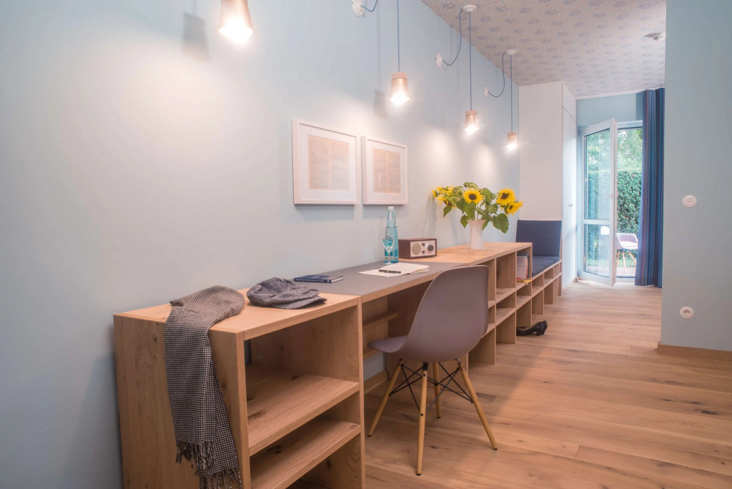 Hotel Gude