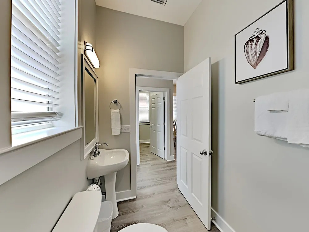 Sunny Days by Southern Vacation Rentals