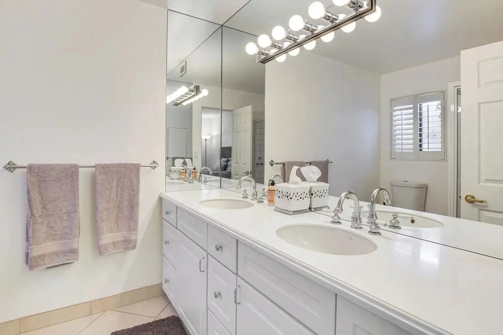 Palm Desert Condo w/ Community Perks: WFH Friendly