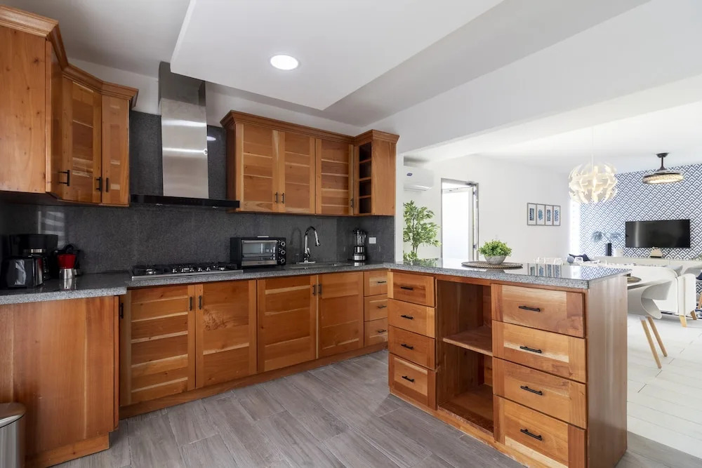 Modern 4-BR Villa in Gated Community