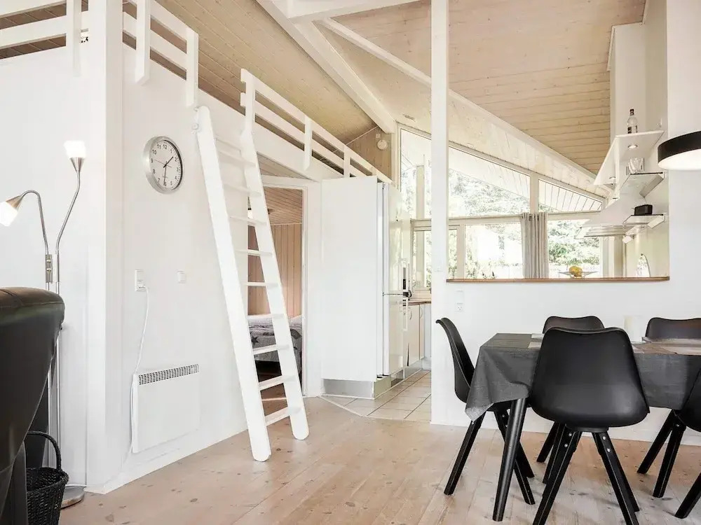 8 Person Holiday Home in Nexo-by Traum