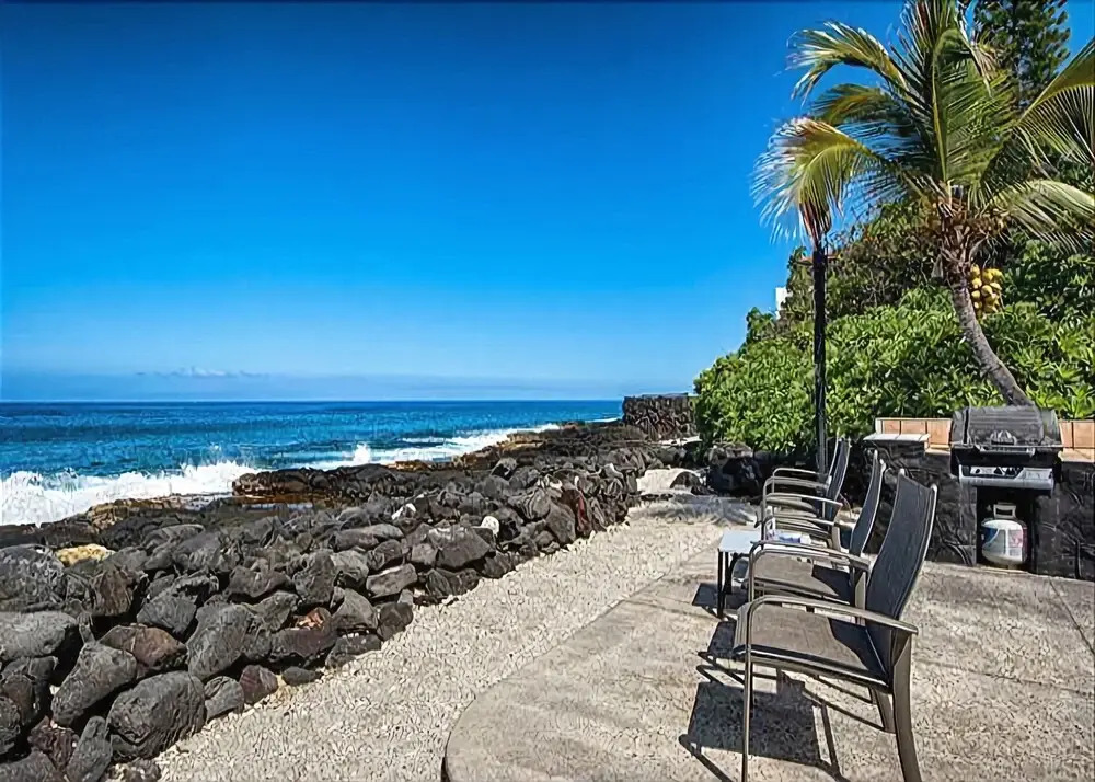 Kona Isle D4