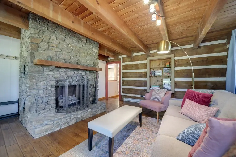 Restored Candler Log Cabin w/ Private Office!