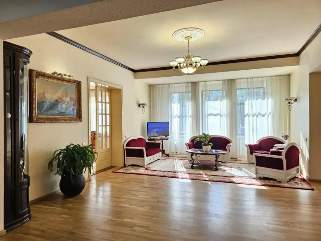 The Elite - Oradeas Legendary Hotel