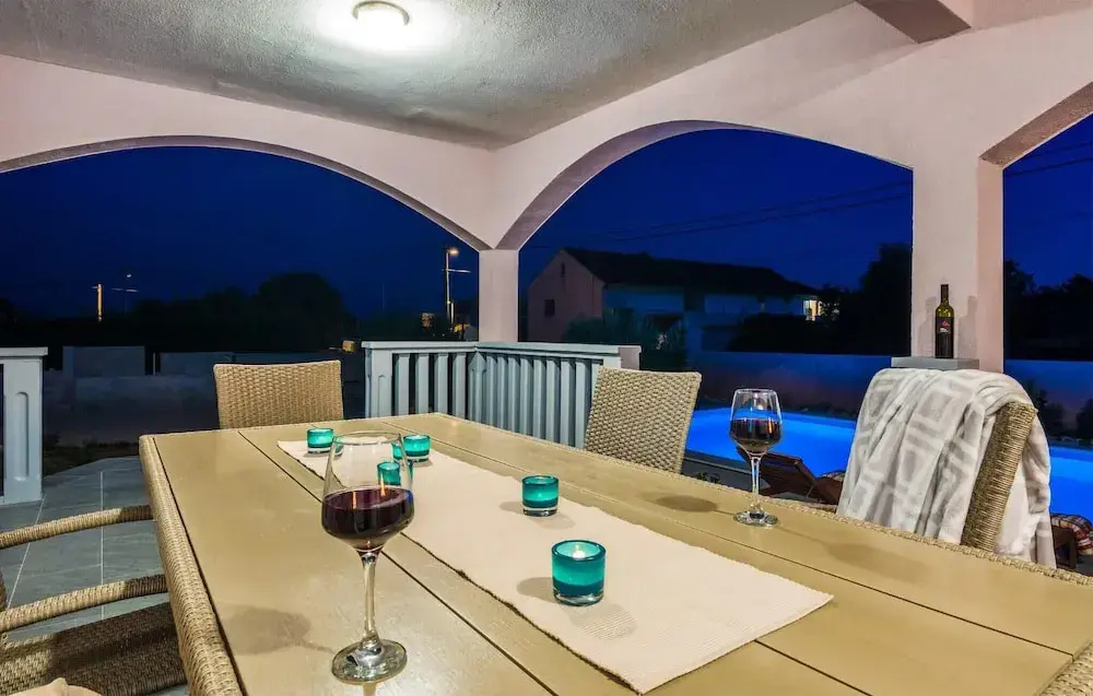 Stunning Home in Benkovac With Wifi, 3 Bedrooms and Outdoor Swimming Pool