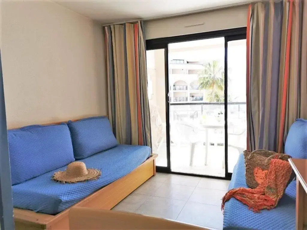 Appartement Cannes la Bocca, 1 pièce, 5 personnes - FR-1-609-33