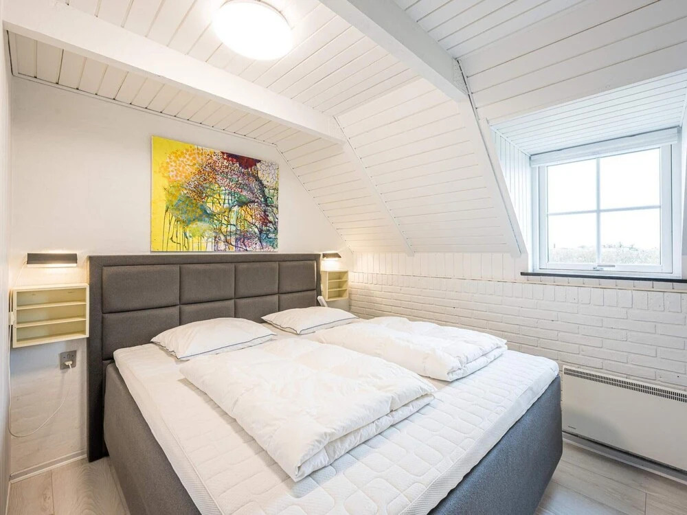 6 person holiday home in Hvide Sande