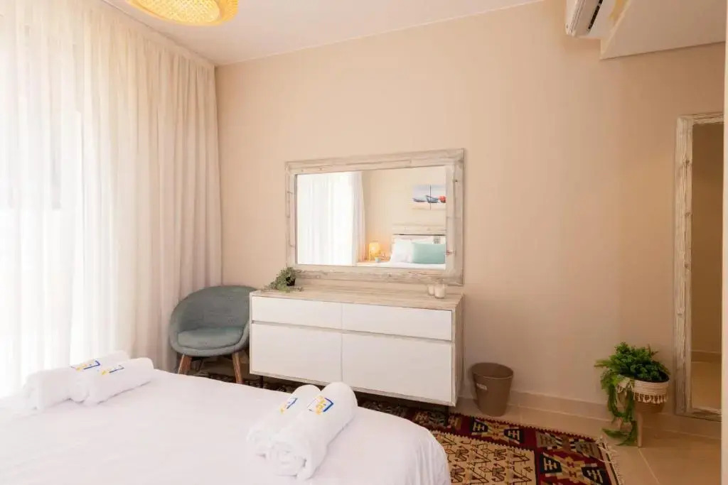 Pleasant & Calming 1 BDR Mangroovy Free Pool & Beach Access