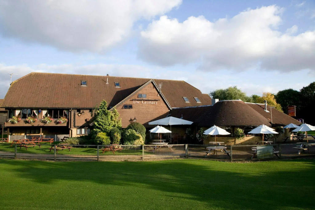Premier Inn Peterborough - Ferry Meadows