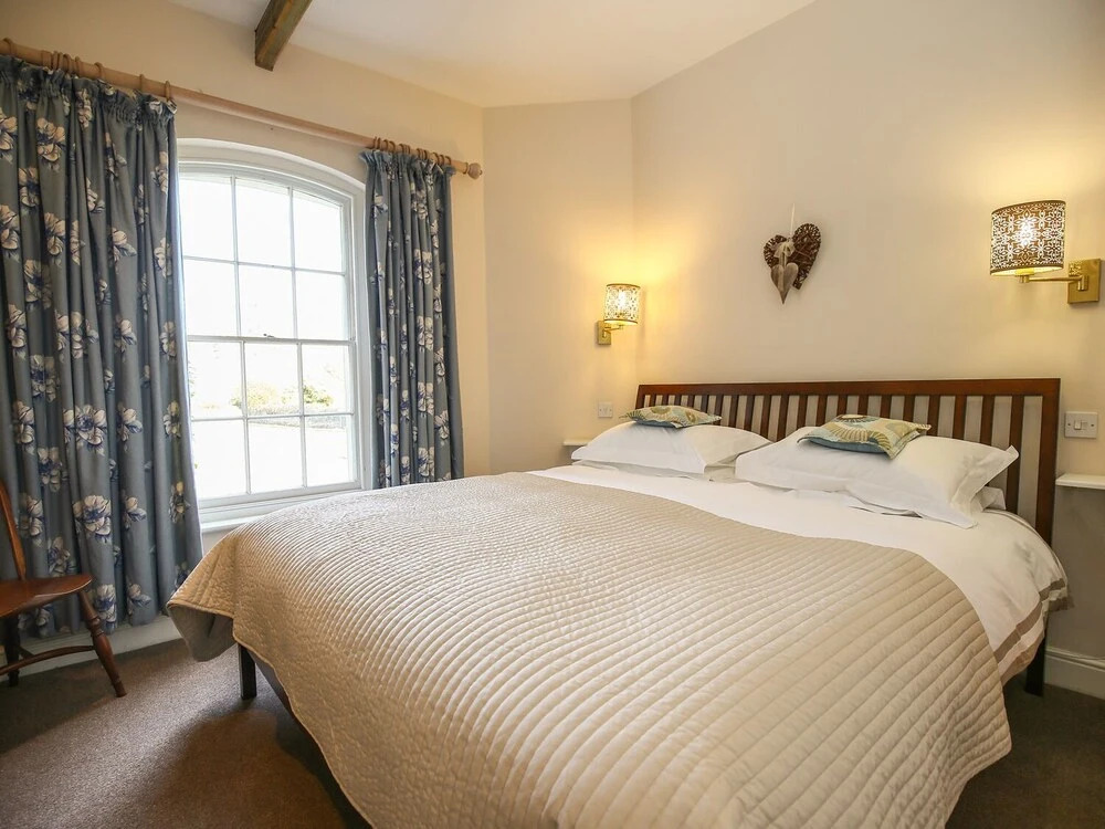 West Lodge