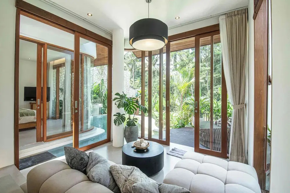 Elegant 1BR Retreat Jungle View Hideaway in Ubud
