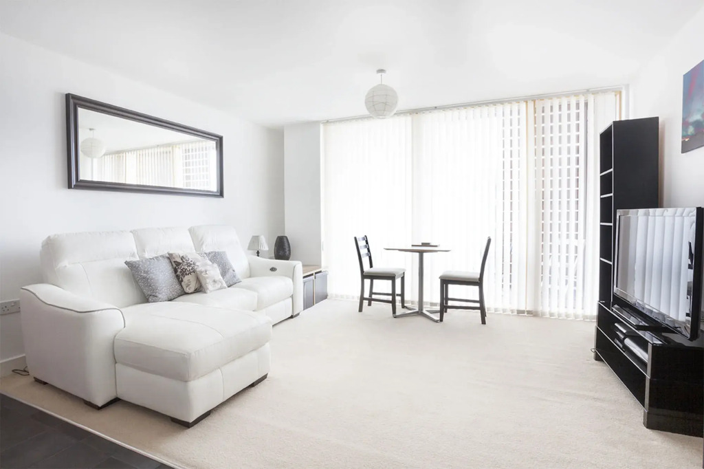 iSTAY APARTMENTS at VIZION