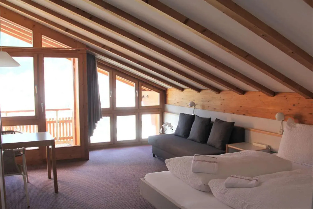 LODGE - Elements Lodge