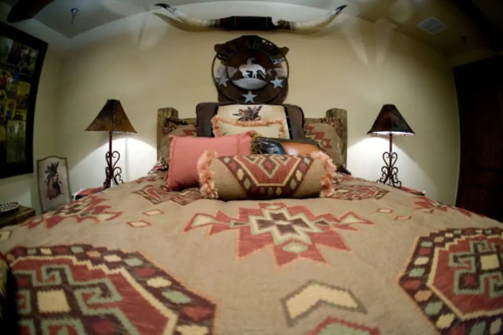 Two Hearts Inn