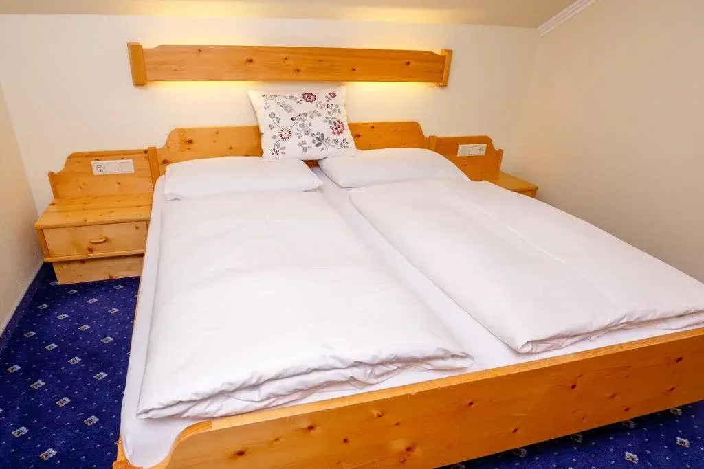 Landhaus Birgbichler - Apartments in Ramsau am Dachstein - inklusive Sommercard
