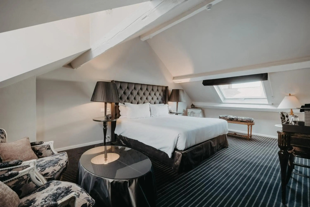 Hotel Manos Premier