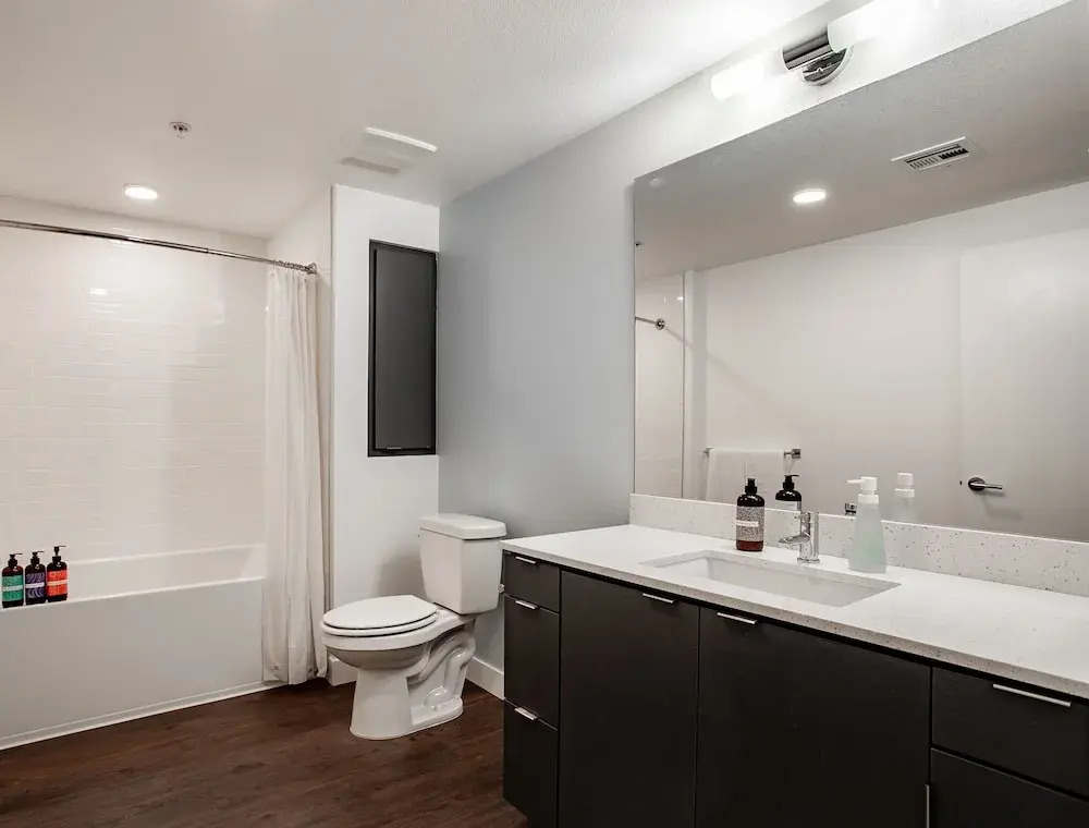 WanderJaunt - North Park Apartments