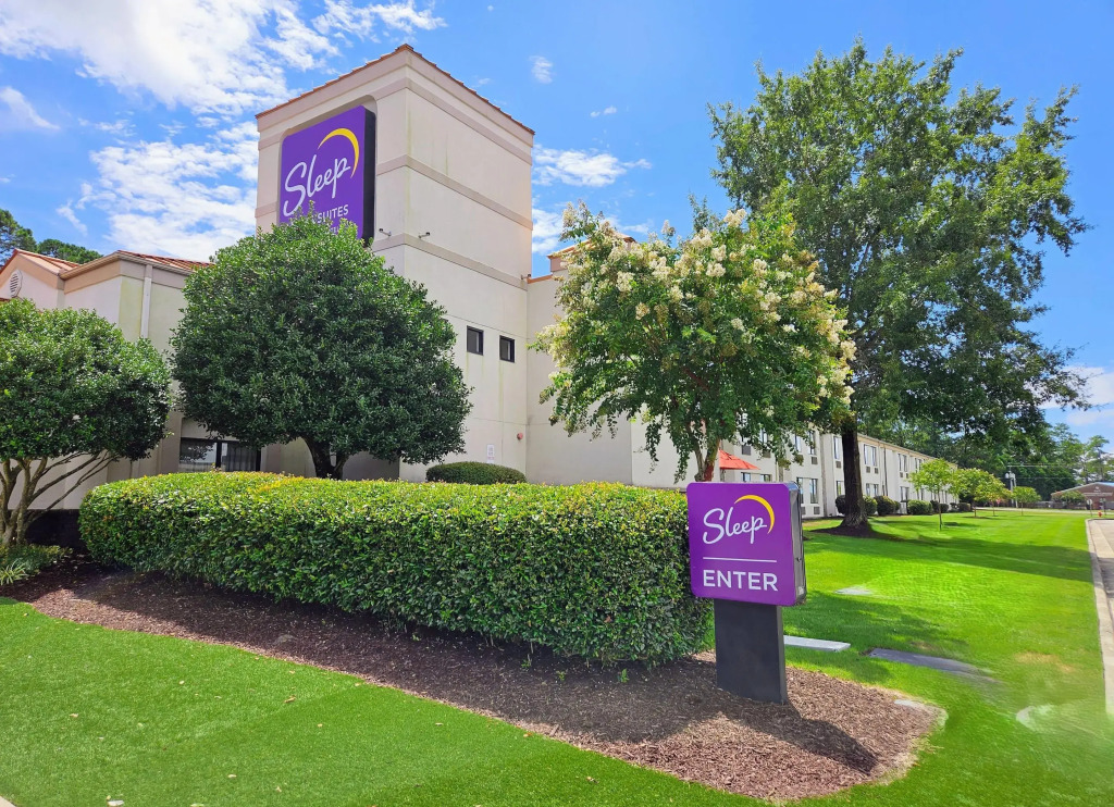 Sleep Inn & Suites Spring Lake - Fayetteville near Fort Bragg
