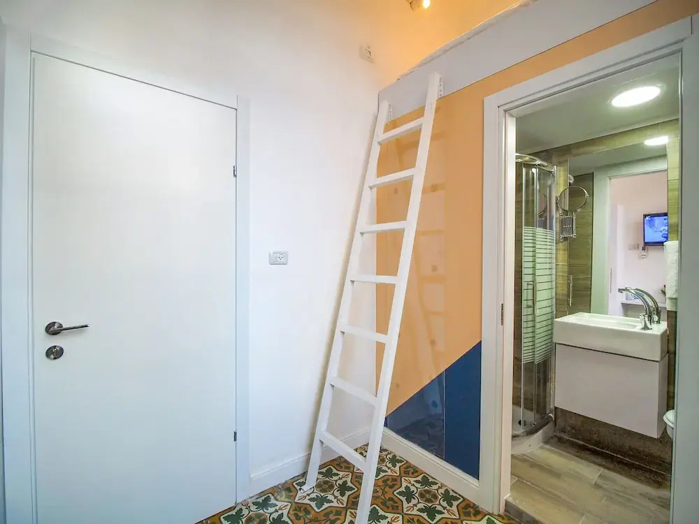 Paamonim Studios