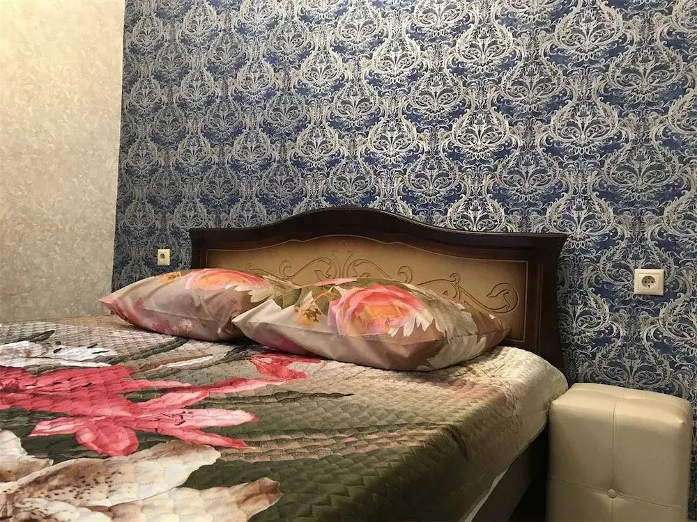 Часы Каширский двор