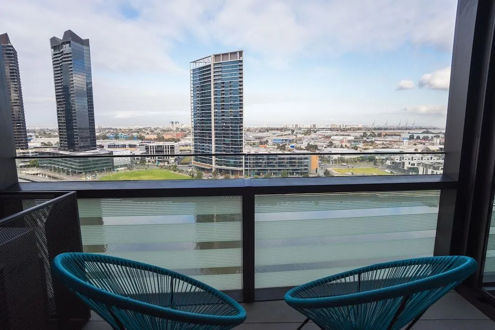 Melbourne Private Apartments - Collins Street Waterfront, Docklands