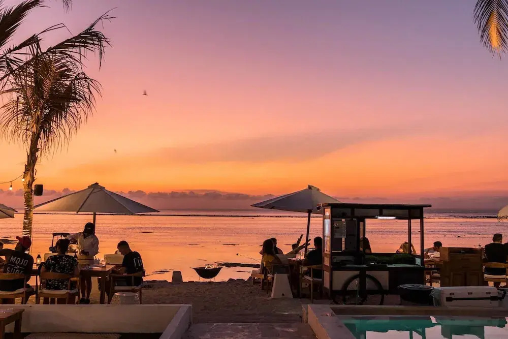 Ohanas Beachfront Resort & Beach Club