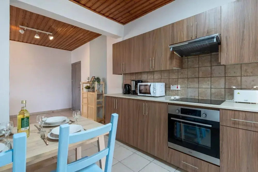 Laurel 2-BR Apt. & Balcony in Larnaca