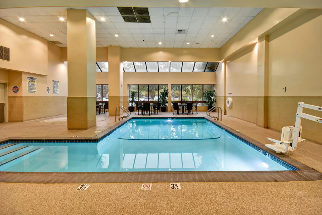 Embassy Suites by Hilton Santa Clara Silicon Valley