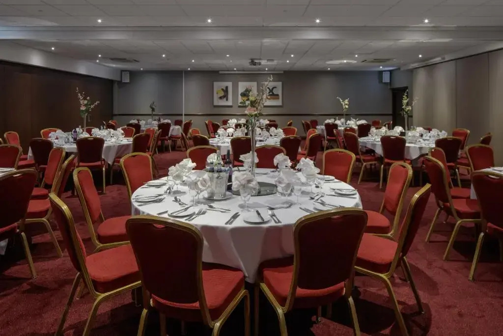 M40 J15 Warwick Hotel