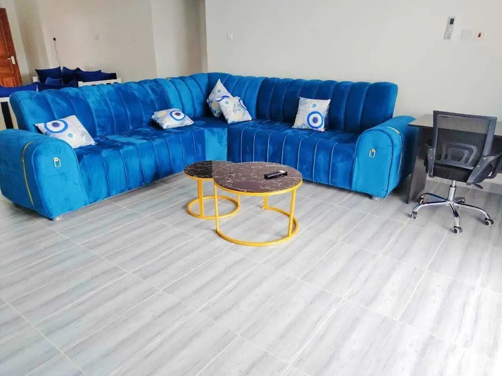 Lux Suites Siloam Apartments Shanzu