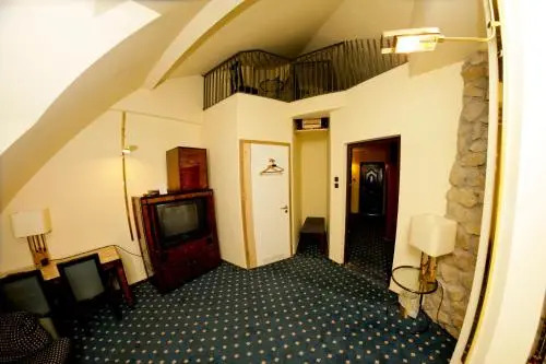 Hotel Podzamcze
