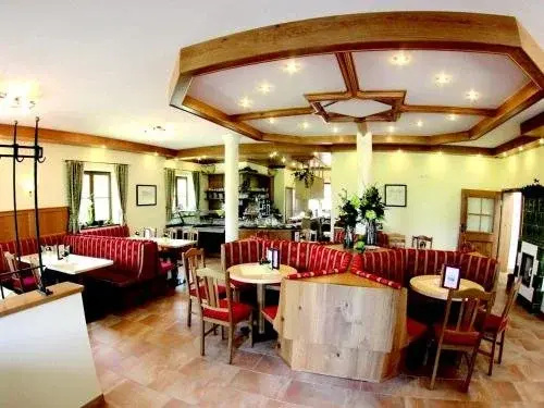 Cafe Wastelbauerhof - Urlaub auf dem Bauernhof