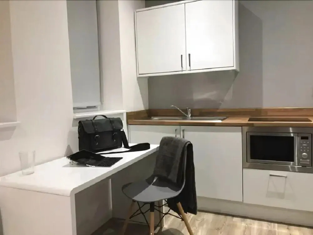 Compton House Serviced Accommodation