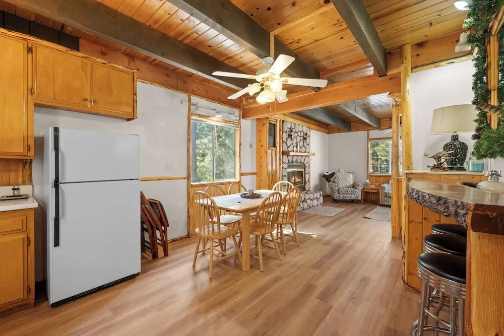 Helens Cabin