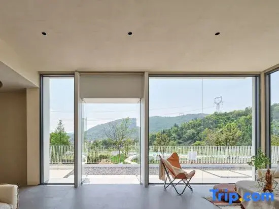 Yanan Villa