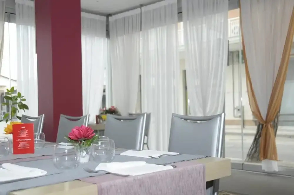 Hotel Mazzini