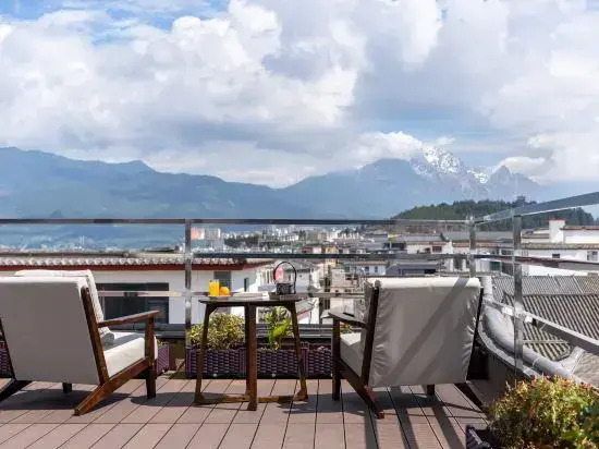 Lijiang Old Town Daheng Garden Hotel (Walmart)