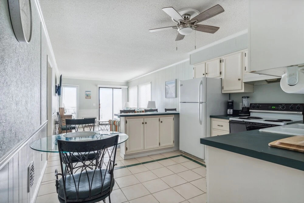 Your Cozy Condo Escape By The Beach 2 Bedroom Home by RedAwning
