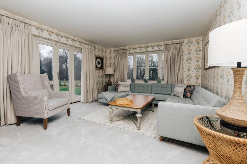 Hayward House, Hot Tub, Large Garden