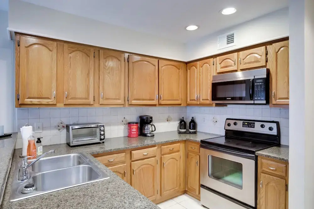 Comfortable Dallas Condo Close to Attractions